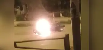 SJL: vecinos queman moto de delincuente que intentó robar por segunda vez