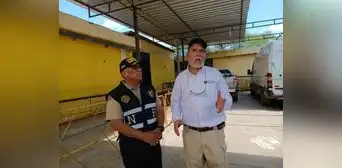 Director del INPE advierte a trabajadores penitenciarios: “No contaminen el penal; si no, te vamos a perseguir con la Fiscalía” Director del INPE advierte a trabajadores penitenciarios: “No contaminen el penal; si no, te vamos a perseguir con la Fiscalía”