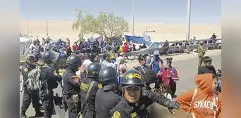 Crisis migratoria en el sur: desborde de migrantes en frontera con Chile genera crisis Crisis migratoria en el sur: desborde de migrantes en frontera con Chile genera crisis