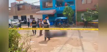 Comas: vecinos encontraron cadáver de un hombre de 54 años en plena calle Comas: vecinos encontraron cadáver de un hombre de 54 años en plena calle