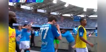¡Napoli se está consagrando campeón! Exequipo de Maradona gana 1-0 y está cerca del título