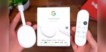 ¿Qué es Chromecast y cómo usarlo para que tu televisor tenga Google TV y 800 canales gratis?