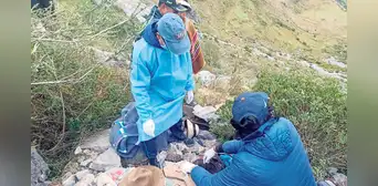 Tragedia en Apurímac: camión cae a abismo y deja nueve muertos Tragedia en Apurímac: camión cae a abismo y deja nueve muertos