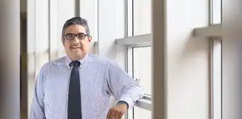 Óscar Vidarte: “Uno suma elementos a nivel internacional y ve que el Perú es un país bastante solo” Óscar Vidarte: “Uno suma elementos a nivel internacional y ve que el Perú es un país bastante solo”