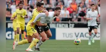 Valencia rescató un empate contra Villarreal, pero sigue cerca del descenso en LaLiga
