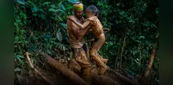 Padre intenta salvar a su hija de corriente de río y ambos mueren en selva del Darién Padre intenta salvar a su hija de corriente de río y ambos mueren en selva del Darién