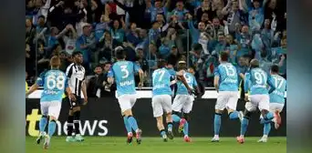 ¡Napoli es campeón de la Serie A tras 33 años! El cuadro de Diego Maradona levantó el Scudetto