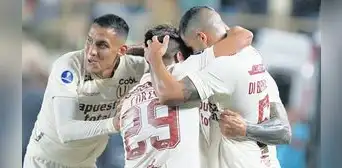 Triunfo monumental: Universitario vence 2-0 a Santa Fe Triunfo monumental: Universitario vence 2-0 a Santa Fe