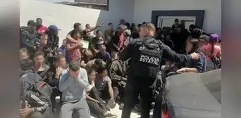 Más de 100 personas migrantes son rescatadas tras permanecer secuestrados en México Más de 100 personas migrantes son rescatadas tras permanecer secuestrados en México