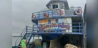 Piratas asaltan embarcación y roban S/500.000 a turistas en río Amazonas Piratas asaltan embarcación y roban S/500.000 a turistas en río Amazonas
