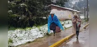 Inusual nevada afecta provincias de Cusco