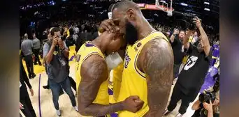 Lakers ganaron 104-101 a Warriors en el Game 4 y se puseron 3-1 en la serie de los play-offs Lakers ganaron 104-101 a Warriors en el Game 4 y se puseron 3-1 en la serie de los play-offs