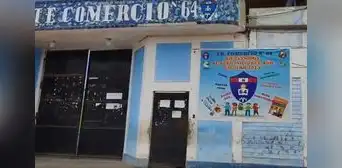 Alumno asusta a profesor con arma de juguete en colegio de Ucayali Alumno asusta a profesor con arma de juguete en colegio de Ucayali