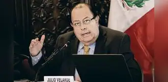 Julio Velarde sobre aumentar el sueldo mínimo:  “Impactará en la generación de empleos”