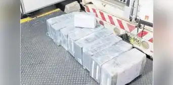 Policía incauta 98 kilos de clorhidrato de cocaína en Lambayeque Policía incauta 98 kilos de clorhidrato de cocaína en Lambayeque
