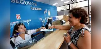 ¿Por qué no puedo atenderme regularmente en EsSalud desde el primer día de trabajo? ¿Por qué no puedo atenderme regularmente en EsSalud desde el primer día de trabajo?
