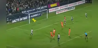 ¡Un misil! Aldair Rodríguez la clavó al ángulo: golazo para el 2-0 de Alianza Lima ante Vallejo ¡Un misil! Aldair Rodríguez la clavó al ángulo: golazo para el 2-0 de Alianza Lima ante Vallejo