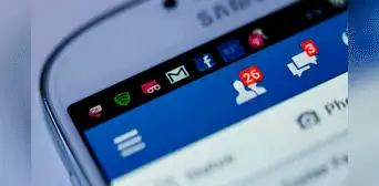 Facebook sufre terrible fallo: envió solicitudes de amistad a los perfiles que visitabas