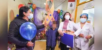¡El mejor regalo!: niño vence el cáncer tras 6 años de tratamiento y alegra a madre cajamarquina ¡El mejor regalo!: niño vence el cáncer tras 6 años de tratamiento y alegra a madre cajamarquina