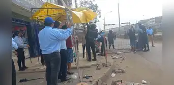 Municipalidad de Comas desaloja a comerciantes informales de la avenida Universitaria