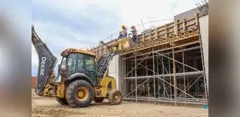 Economía crece 0,22% en marzo y se confirma caída de 0,43% en el primer trimestre