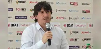 Jean Ferrari tras la derrota de la 'U': "La única manera de que nos ganen es expulsándonos jugadores" Jean Ferrari tras la derrota de la 'U': "La única manera de que nos ganen es expulsándonos jugadores"
