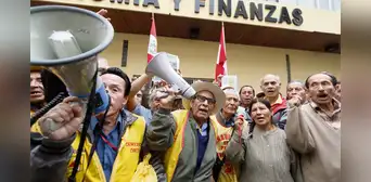 Fonavi: Congreso busca ajustar ley para iniciar con pagos parciales Fonavi: Congreso busca ajustar ley para iniciar con pagos parciales