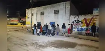 Asesinan a comerciante y disparan a su menor hija tras asalto en Juliaca Asesinan a comerciante y disparan a su menor hija tras asalto en Juliaca