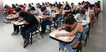 Estas son las 5 carreras universitarias con mayor demanda en Perú, según el MTPE