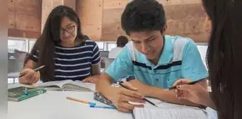 Colegios dictarán curso Historia del Terrorismo tras publicación de ley que lo declara de interés nacional Colegios dictarán curso Historia del Terrorismo tras publicación de ley que lo declara de interés nacional