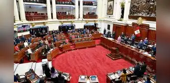 Congreso dejó en suspenso la votación sobre la ley mordaza Congreso dejó en suspenso la votación sobre la ley mordaza