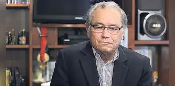 Walter Albán: “Ahora es la Defensoría de los congresistas, han elegido un ofensor del pueblo”
