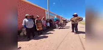 "Nadie los obligó": padres de niños que entonaron canción contra Dina Boluarte en Puno "Nadie los obligó": padres de niños que entonaron canción contra Dina Boluarte en Puno