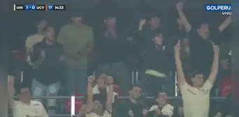 Edison Flores lo vivió como un hincha más: su eufórica celebración tras gol de Valera Edison Flores lo vivió como un hincha más: su eufórica celebración tras gol de Valera