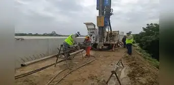 Investigan a responsables de obra mal ejecutada en las defensas ribereñas del río Piura Investigan a responsables de obra mal ejecutada en las defensas ribereñas del río Piura