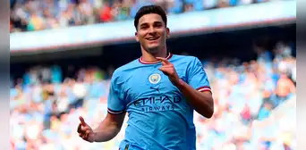 Manchester City estrenó su título de la Premier con un triunfo 1-0 ante el Chelsea