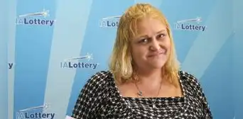 Mujer casi tira un boleto de lotería de 100.000 dólares hasta que un sándwich la salvó