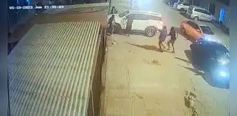 SJL: extorsionadores piden 10.000 dólares a víctima para devolverle su camioneta tras robarla SJL: extorsionadores piden 10.000 dólares a víctima para devolverle su camioneta tras robarla
