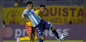 Racing se afianza en la cima del grupo A: victoria 2-1 frente a Aucas por Copa Libertadores Racing se afianza en la cima del grupo A: victoria 2-1 frente a Aucas por Copa Libertadores