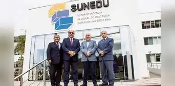 Sunedu gastó más de 3 millones de soles en órdenes de servicio 'a dedo' en los meses de marzo y abril Sunedu gastó más de 3 millones de soles en órdenes de servicio 'a dedo' en los meses de marzo y abril