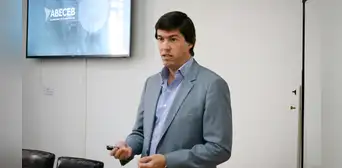 Es imposible hacer reformas con un gobierno débil y un congreso en absoluto descrédito