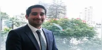 Carlos Wiesse: abogado que disparó contra departamento de su vecino tiene vínculos con la PNP Carlos Wiesse: abogado que disparó contra departamento de su vecino tiene vínculos con la PNP