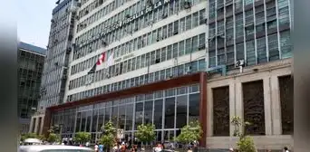 Condenan a trabajador de la fiscalía que grabó a sus compañeras en los servicios higiénicos