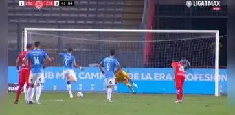 Brenner y una definición de lujo: hizo la 'paradinha' de penal ante Cienciano en el Nacional
