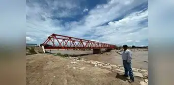Lambayeque: Obras mal ejecutadas en puente Reque son un peligro para peatones