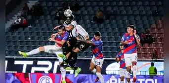 Cerro Porteño venció 2-0 a Libertad por el Torneo Apertura de Paraguay