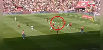 Gundogan marcó un golazo al United a los 13 segundos y hace récord histórico en la final de FA Cup Gundogan marcó un golazo al United a los 13 segundos y hace récord histórico en la final de FA Cup