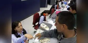 Bancos deberán resolver reclamos en un plazo máximo de 15 días Bancos deberán resolver reclamos en un plazo máximo de 15 días