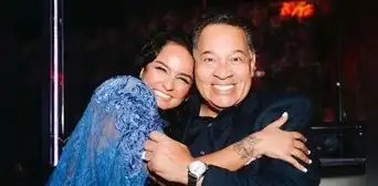 Daniela Darcourt celebra cumpleaños de Tito Nieves: “Es un honor que me llames 'hija'"