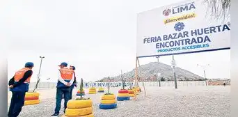 Ambulantes rechazan feria de la Municipalidad de Lima por ser “zona roja” Ambulantes rechazan feria de la Municipalidad de Lima por ser “zona roja”
